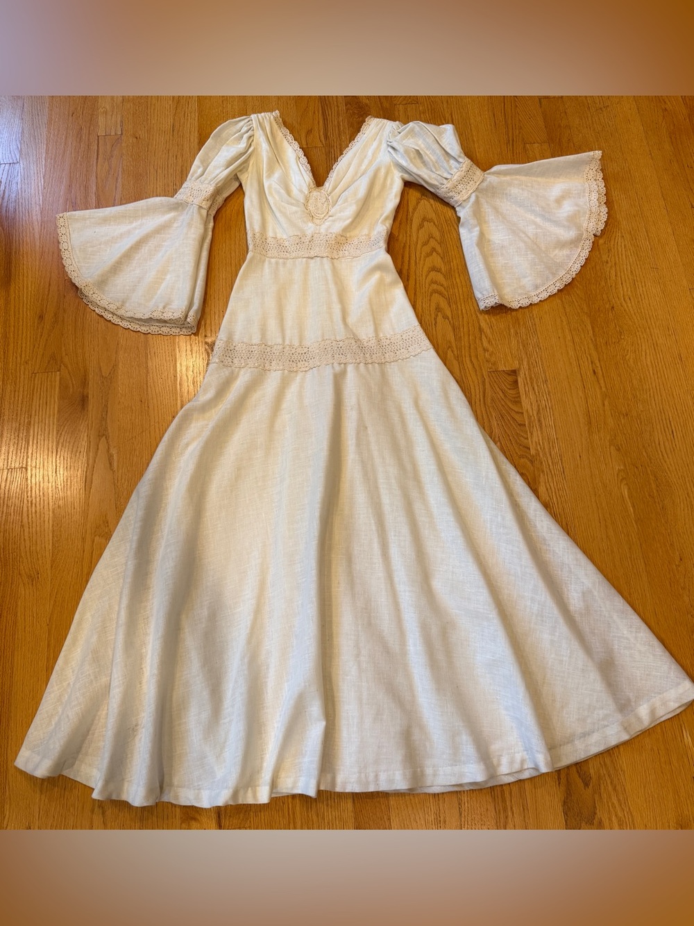 Gunne Sax STYLE Vintage 60s/70’s Bohemian Hippy Wedding Dress by Ryan Keith Cali